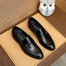 Picture of Louis Vuitton Shoes _SKULVsz38-46hnh050314555